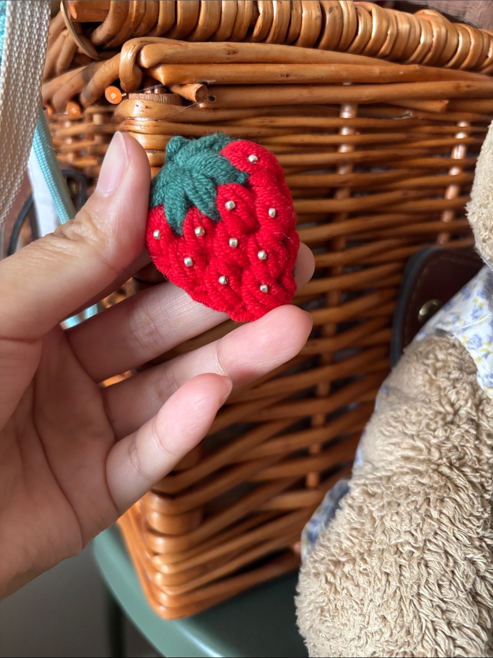 🍓Handmade Strawberry crochet pin